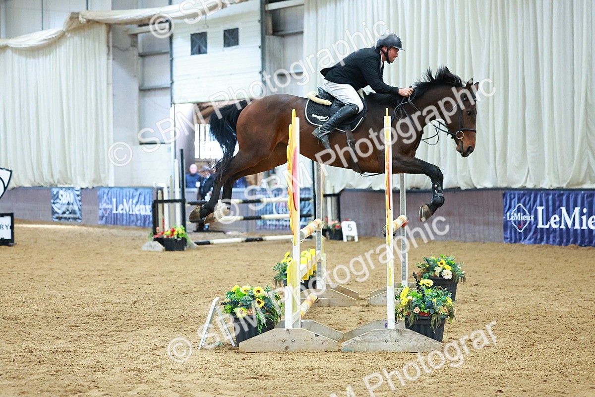 SBM_006643 - Class 17 - Senior Discovery - 1.00m