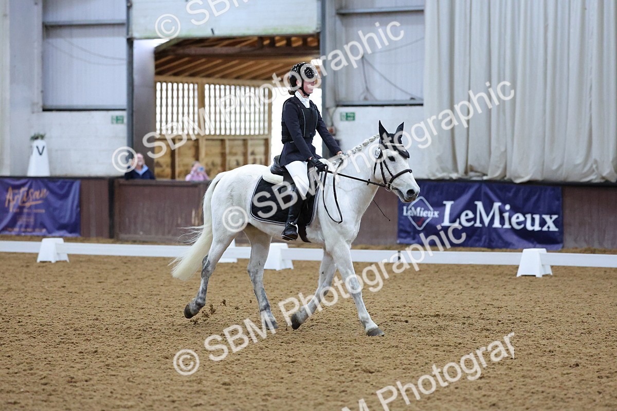 SBM_000059 - Class 2 - Intro 3 Championship - 8.51-9.47