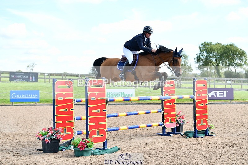 240914A-123643-07047 - Cls 15-S Snr Foxhunter