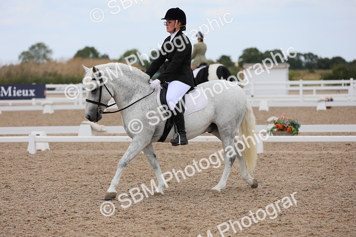 SBM_05682 - Class 32 Novice 1