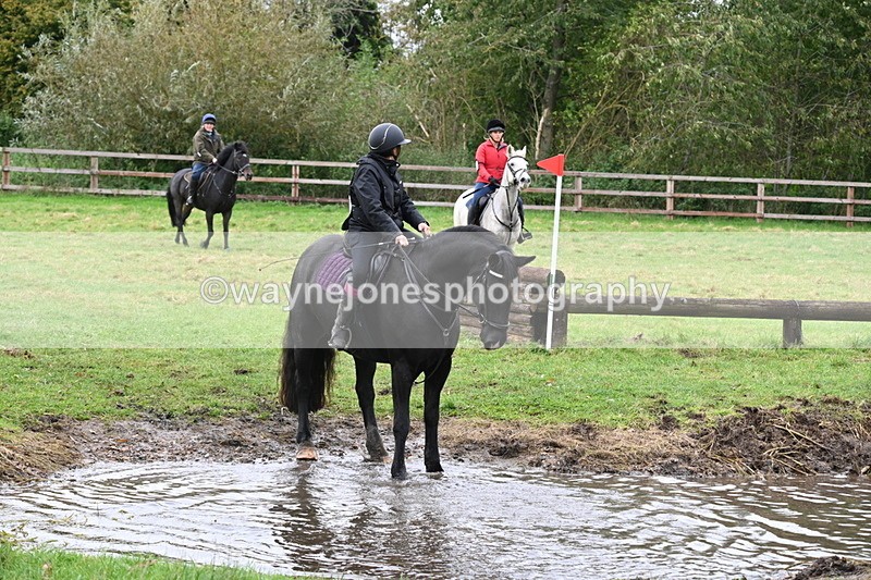 WJ6_5137 - Time at Photographer 12:17 to 12:30