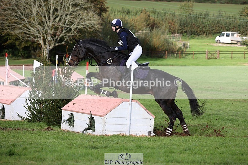 231021-151851-20345 - 489-MY.GALWAY.MAN-Daisy.Hood-SC+XC