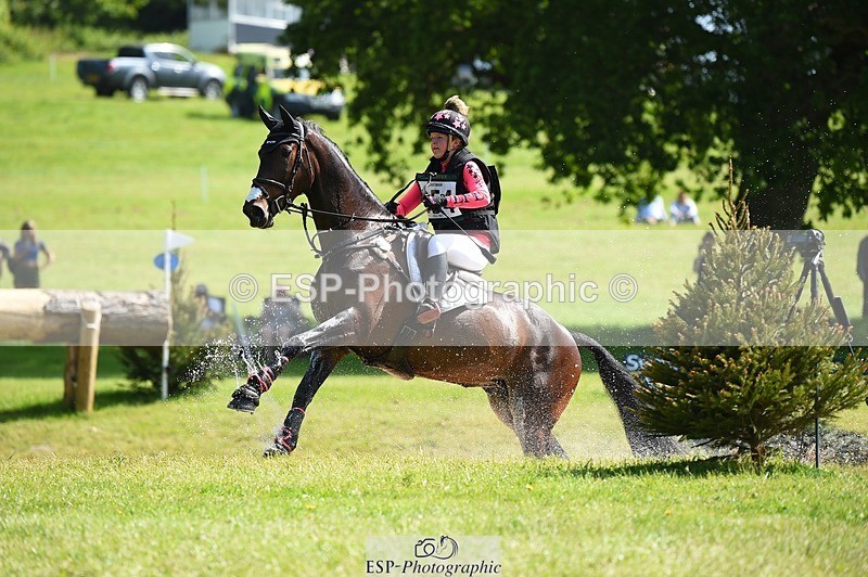 230527-102838-08562 - 254-PURE_TRENDSETTER-Ellie_Fredericks-XC