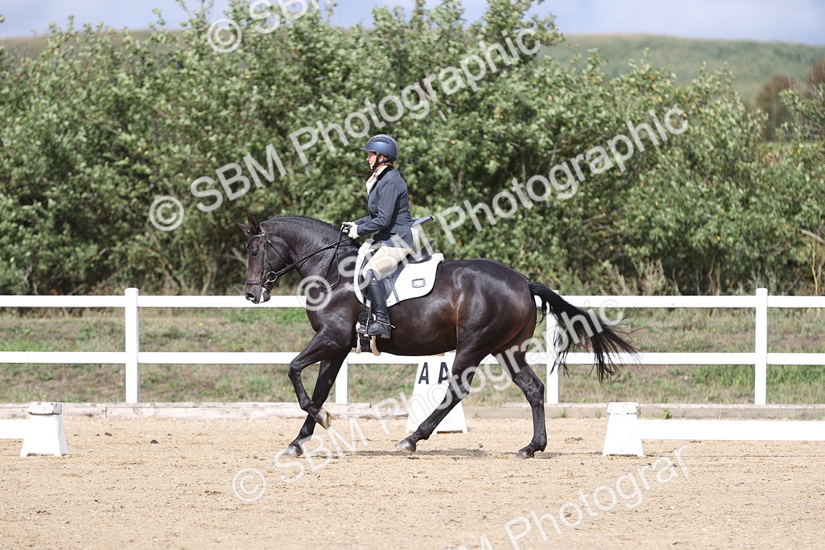 SBM_003893 - Class 9 - Novice 3 Champs