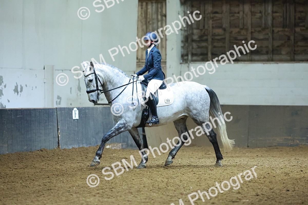 SBM_003943 - Novice 2