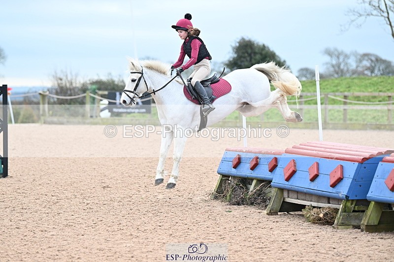 231217A-102451-00118 - 70cm