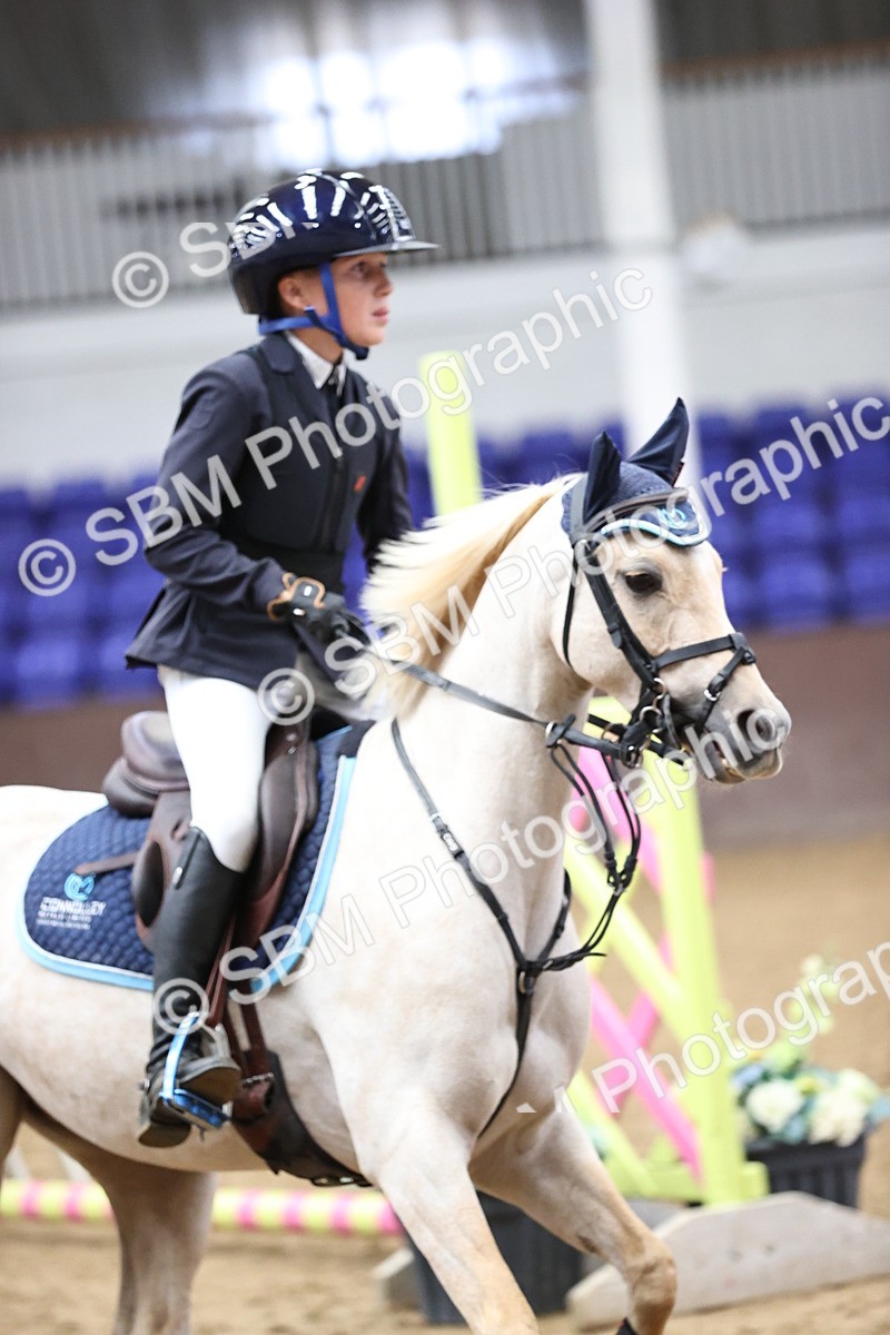 SBM_002665 - Class 12 - Springboard 128cm 138cm 90cm 1.00m