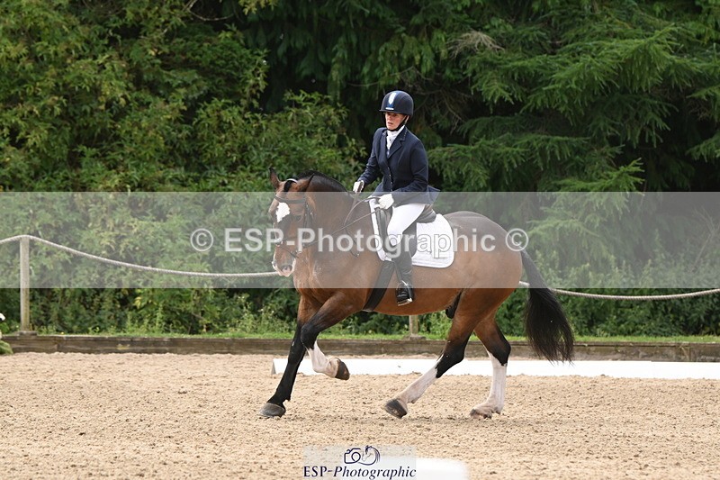 250719A-120405-04590 - 026-Carol.Quantrill-Cormoy.Lad