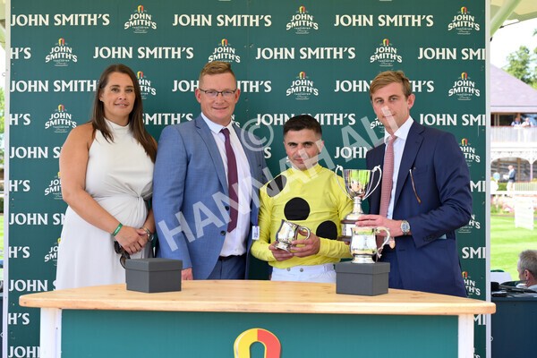 yr09072022r2-41 - Race 2 2.20pm John Smith's Silver Cup