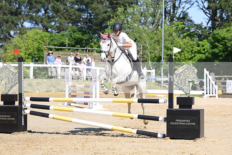 3E7A5414 - Class 4: Senior BN/90cm open