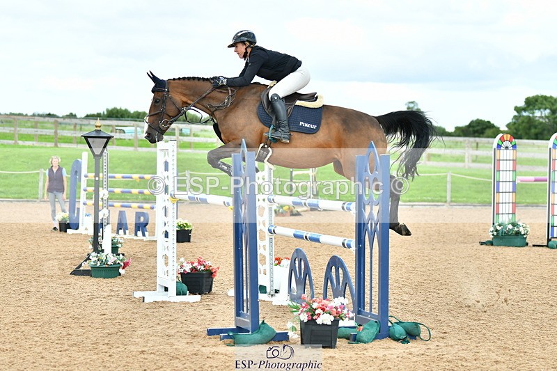 230729A-162934-07488 - Cls 18 National 1.30m