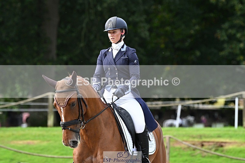 231019-121859-02730 - 043-OTTENTIK.NOBILITY-Dani.Evans-DR