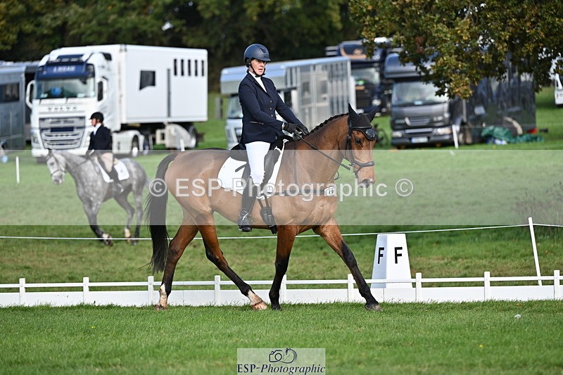 251024A-121235-09901 - G-570-Samantha.Garness