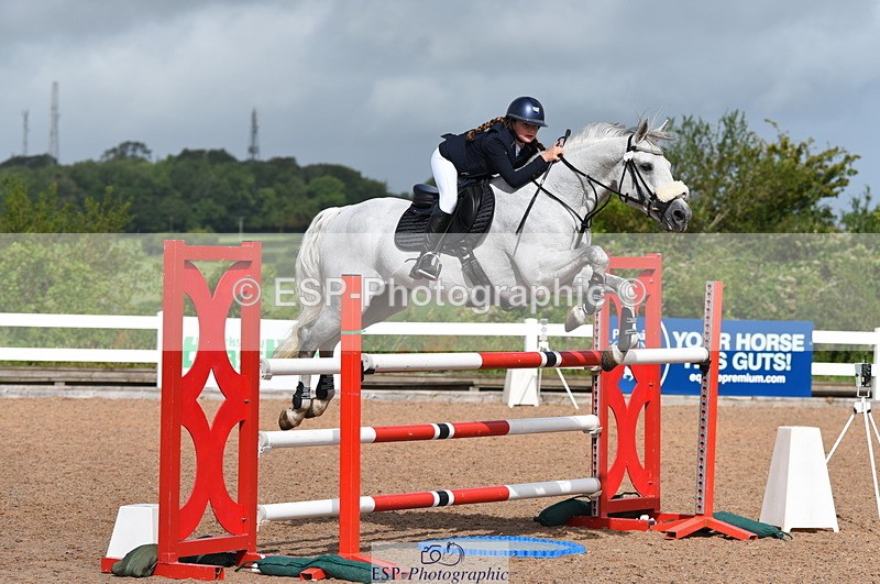 230715A-095938-00094 - Cls 12 Children on Horses 1.15m