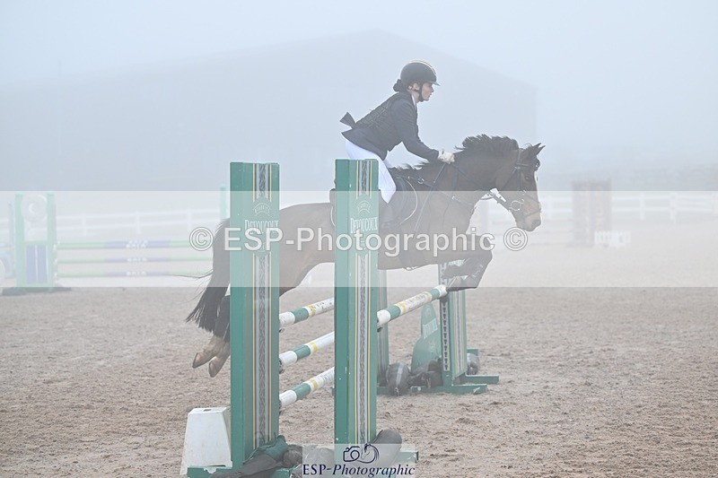 251115-110215-00176 - Cls 8 Pony Discovery and 90cm Open