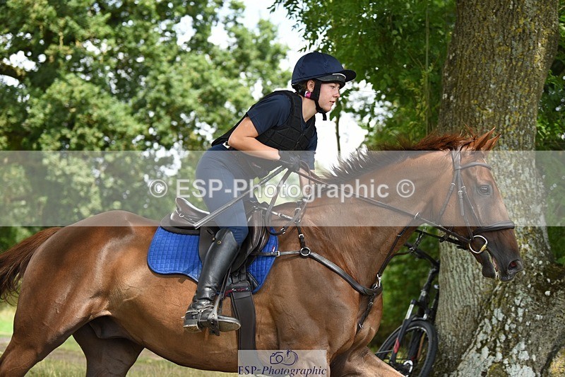 230817-135612-02101 - Kay's 1st Group - XC