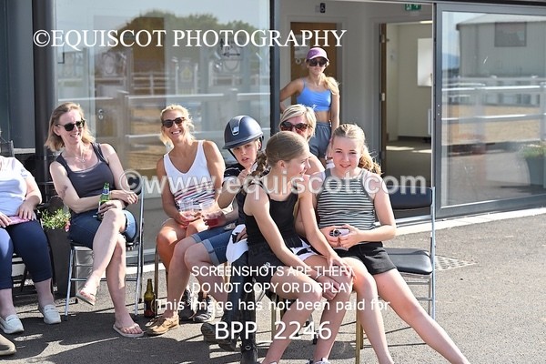 BPP_2246 - CANDIDS