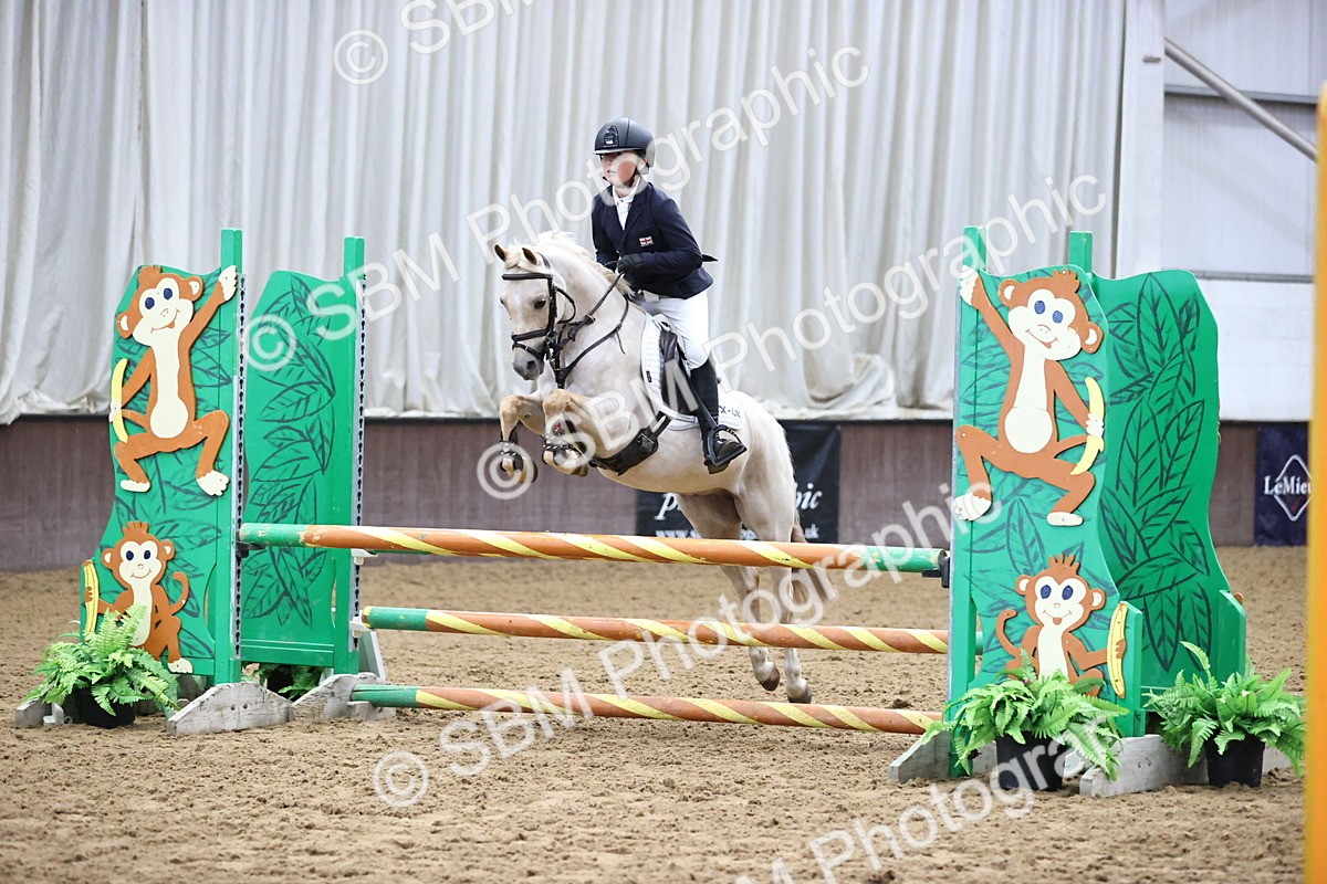 SBM_003435 - Class 11 - Springboard 128cm 138cm Restricted 85cm 95cm