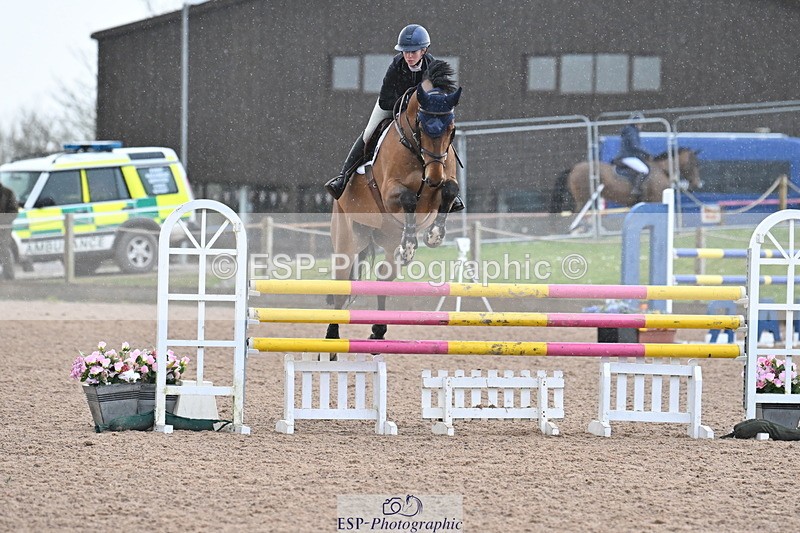 240315A-104432-00228 - Cls 2 Snr Newcomers