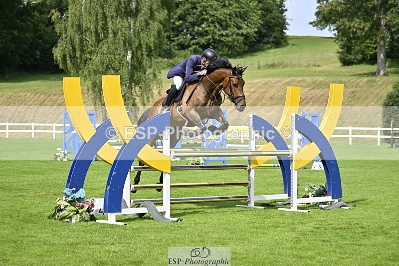 250613A-102713-00447 - Cls 1 Snr Newcomers and 1.10m Open