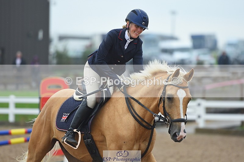 230916A-111824-03685 - Cls 21 British Novice & 90cm Open