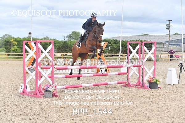 BPP_1544 - FRI CLASS 2 Senior BritiNovice/ 90cm Open