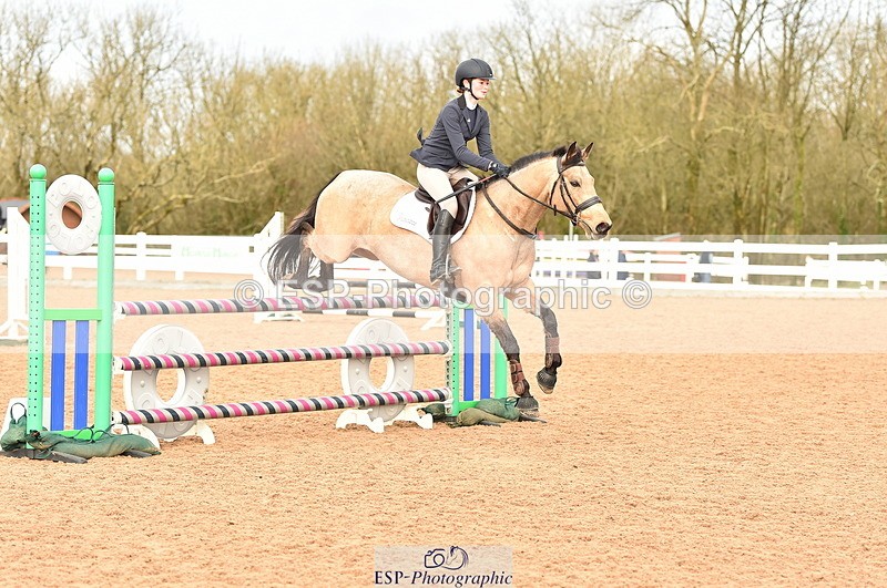 240210A-125006-01242 - Cls 9 Foxhunter & 1.10m Open