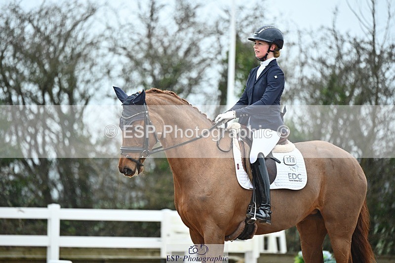 250214-121148-01462 - 148-Robyn.Walker-Voila.St.Giles