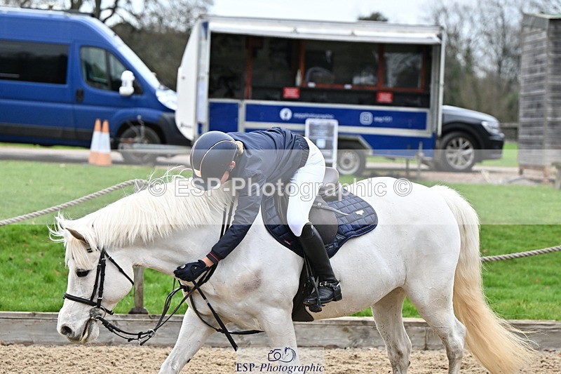 250201A-093646-00025 - Cls 01 Local Horse 90cm