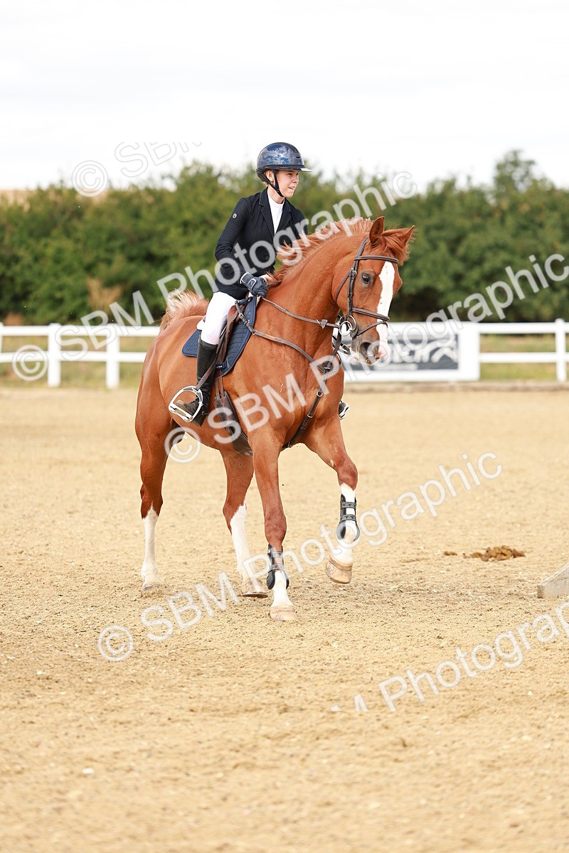 SBM_006954 - Class 4 - Senior British Newcomers - 1.10m