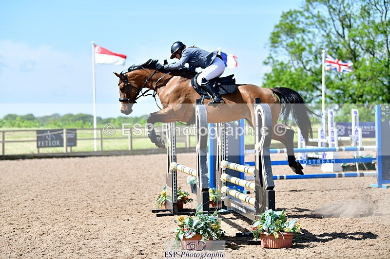 240525A-105351-05342 - Cls 23 Discovery and 1m Open