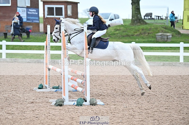 240128A-094250-00072 - Cls 1 Pony Intro 70cm