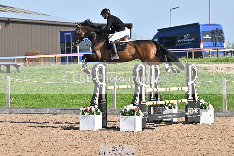 240509A-093619-00605 - Cls 8 Foxhunter