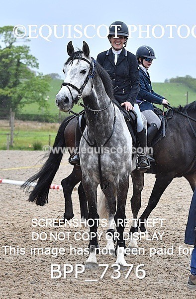 BPP_7376 - CLASS 9 FRI  Senior Newcomers/ 1.10m Open