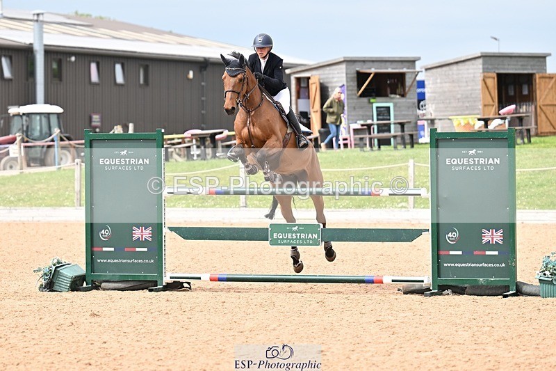 260510-152107-07524 - Cls 41 Snr Foxhunter