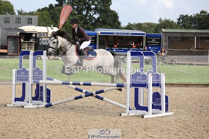 240817-094700-00405 - 02A Snr Brit Nov
