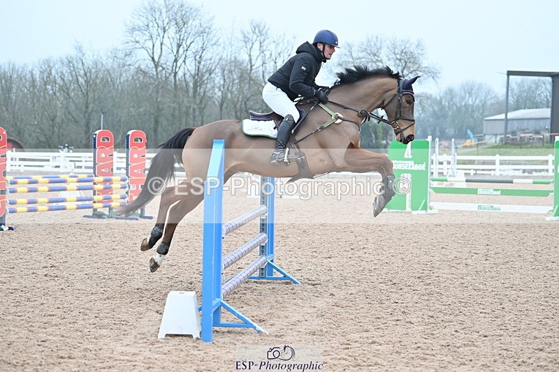 240113A-092806-01475 - Cls 9 British Novice and 90cm Open