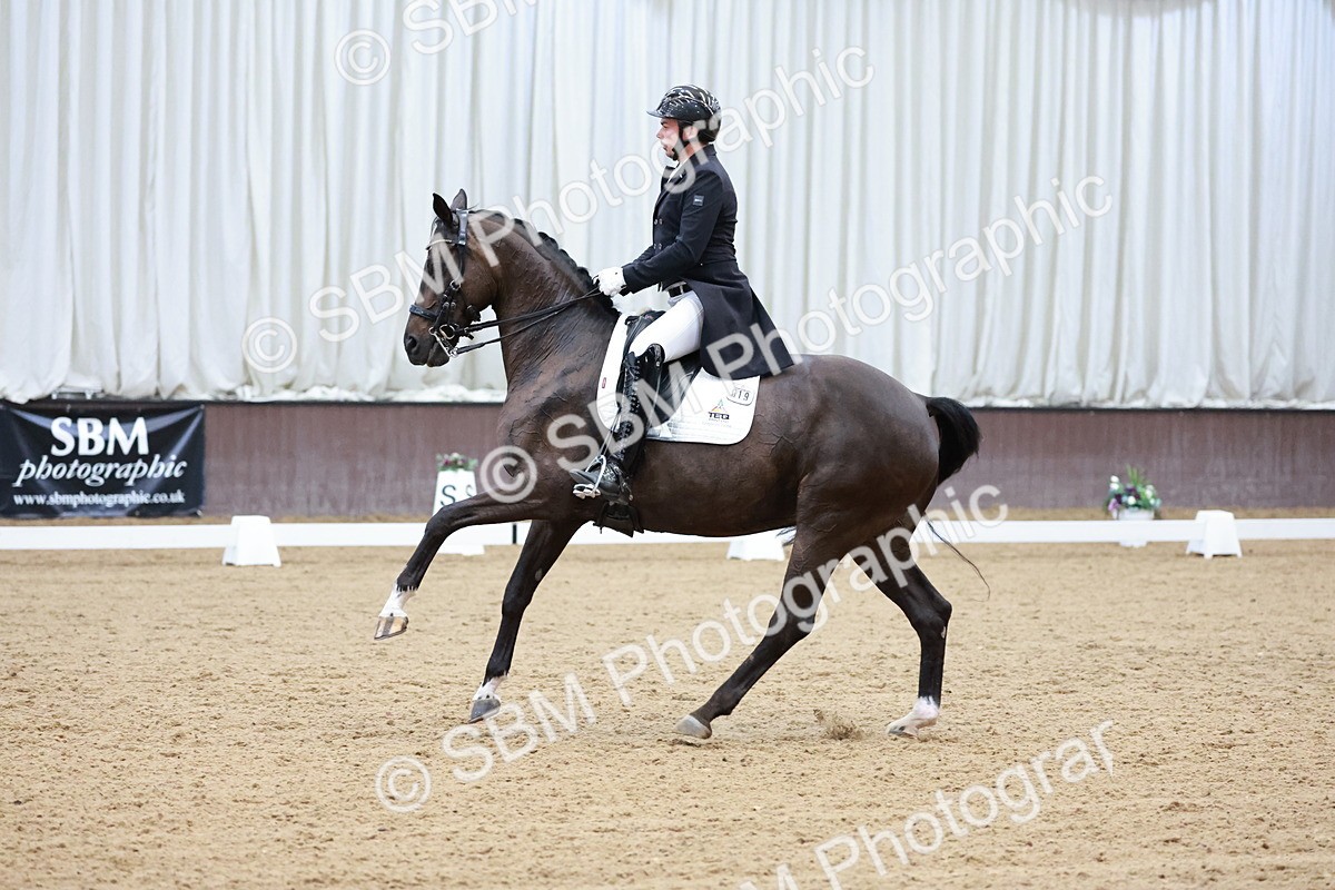 SBM_016666 - Class 5 - FEI INT II - 17.24-18.20