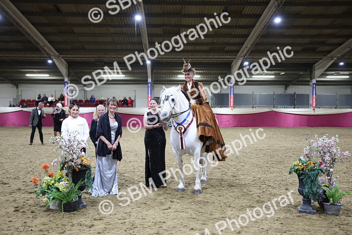 5K7A1636 - Class S Costume Concours Champ