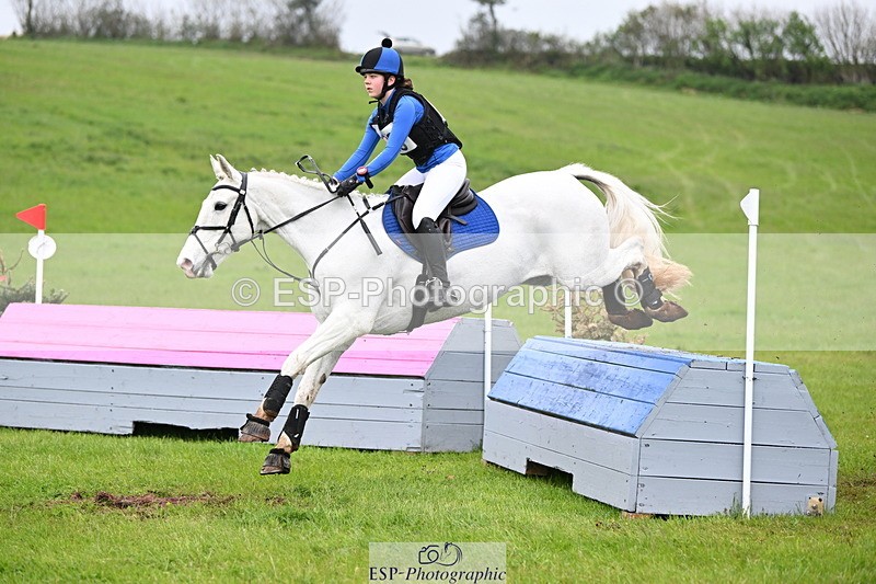 250419-112100-09216 - 468-Issy.Baldock-FREDDIE