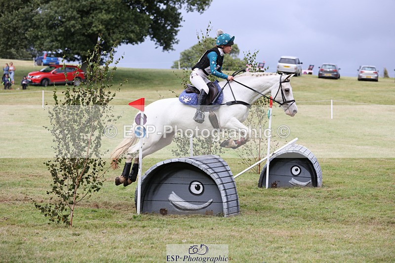 240825X-165739-37839 - 80cm XC 16.30 to 17.30