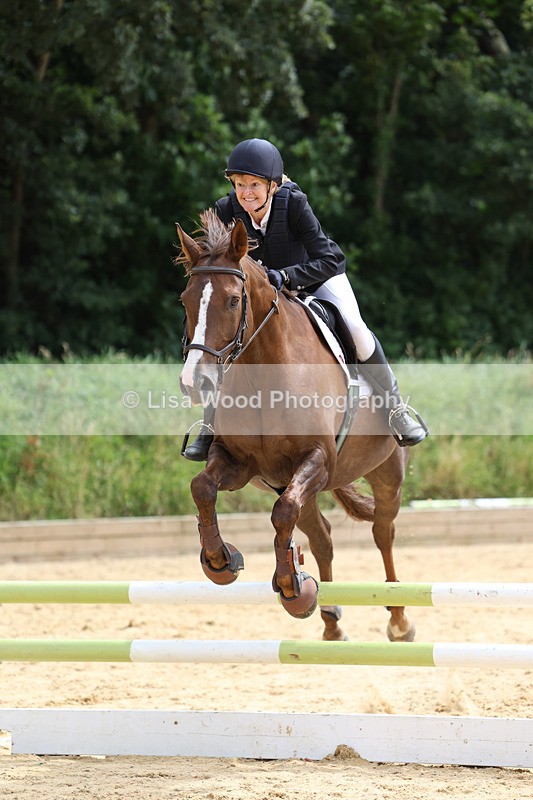 3E7A3850 - Class 9: 80cm Senior