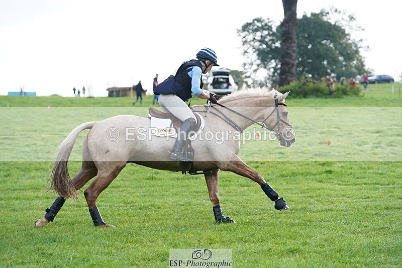 231021-092440-13267 - 612-CORRIEVIEW.MERLIN.MAGIC-Jane.Rogers-SC+XC