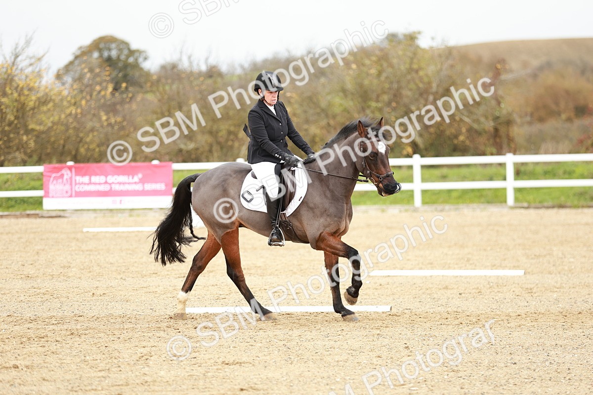 SBM_002917 - Class 8 - Novice 1