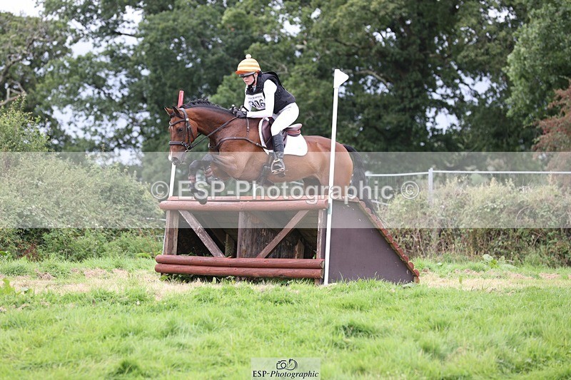 230820X-142917-3797 - BE100 XC 14.00 to 15.00 End