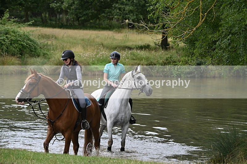 WJ7_3041 - Time at Water 11:37 to 12:13