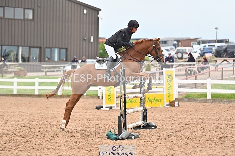 260508-091126-04351 - Cls 17 British Novice and 90cm Open