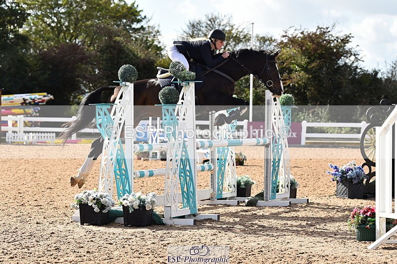 231014A-143934-05323 - Cls 15 1.05m Amateur Q 2nd R