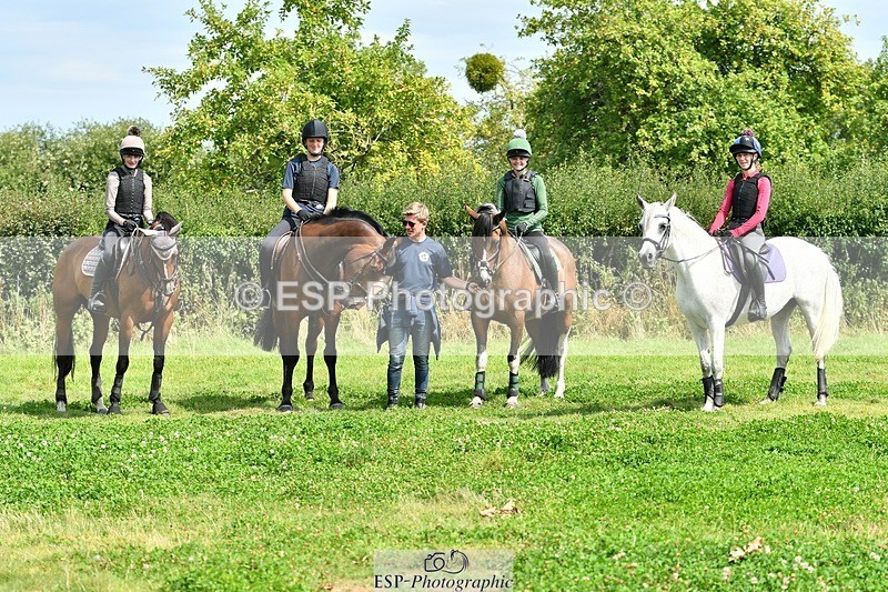 230817-141101-01219 - Theo's 1st Group - XC