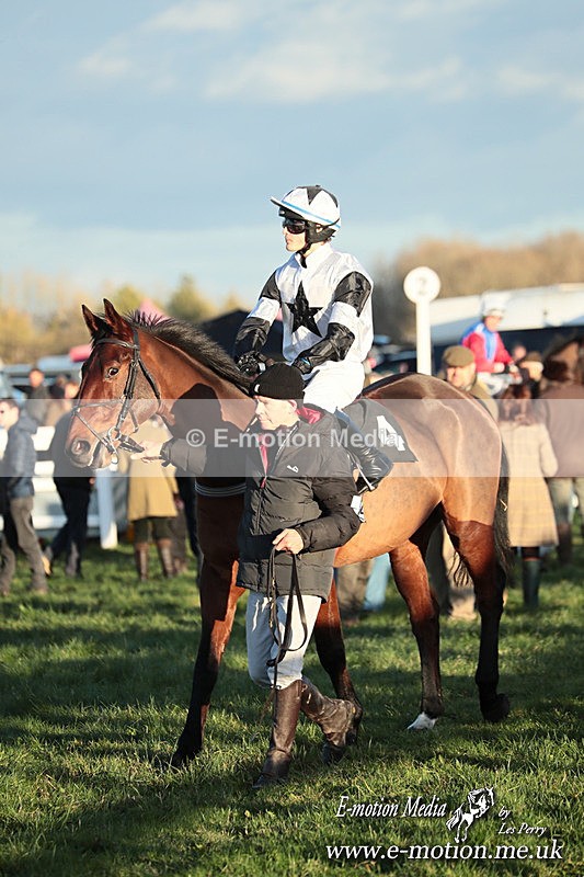 PtP 301125  0905 - Hursley Hambledon Point-to-Point Larkhill Racecourse 30/12/2025